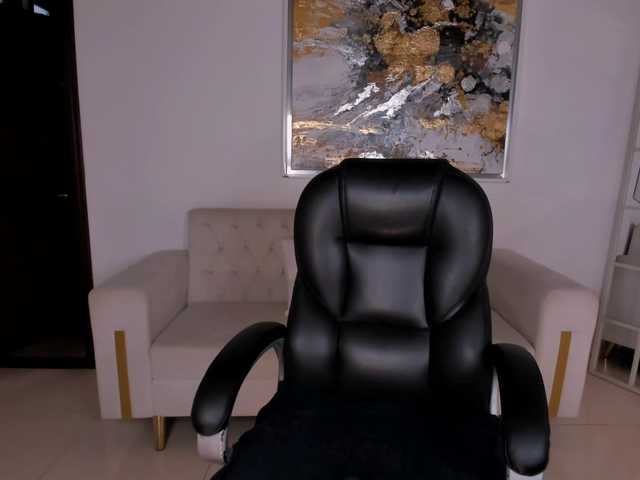 AbbyDalton live cam on BongaCams