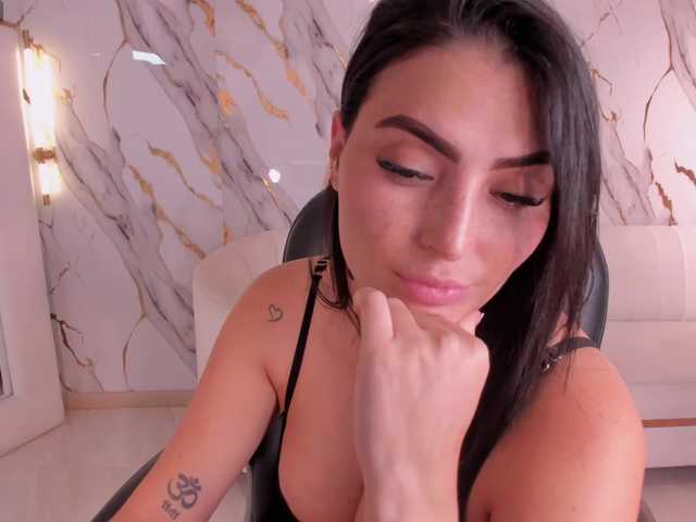AbbyDalton live cam on BongaCams