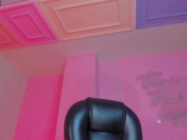 AbbyDalton live cam on BongaCams
