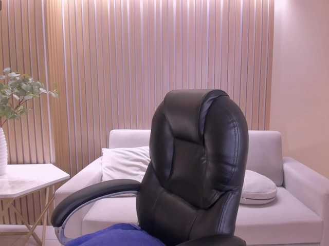 AbbyDalton live cam on BongaCams