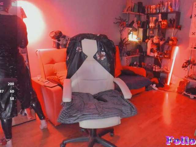 GinaMiracle live cam on BongaCams