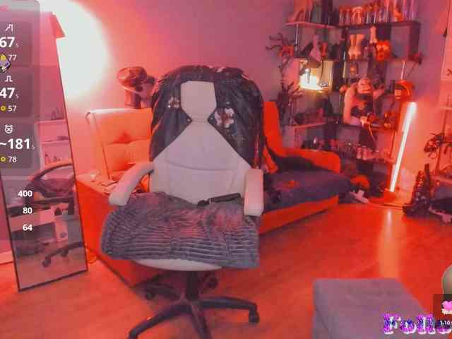 GinaMiracle webcam