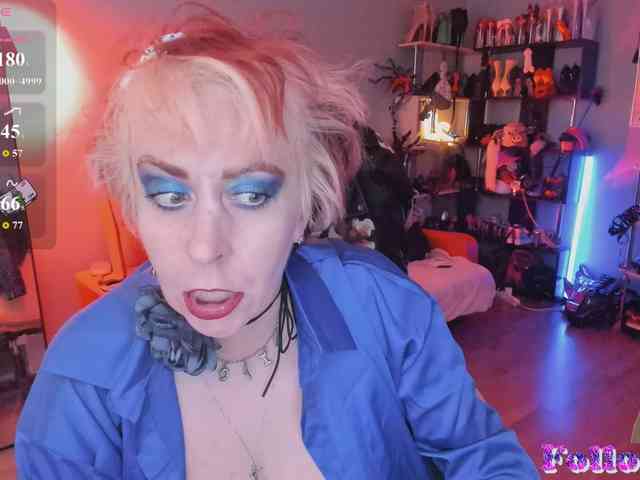 GinaMiracle webcam