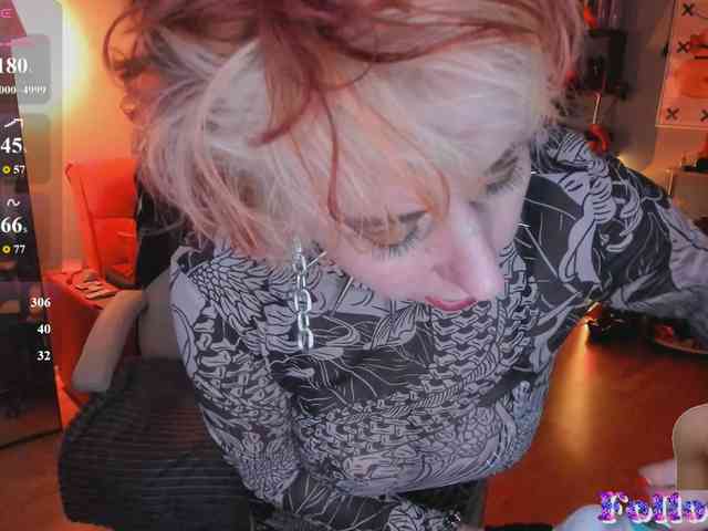 GinaMiracle webcam