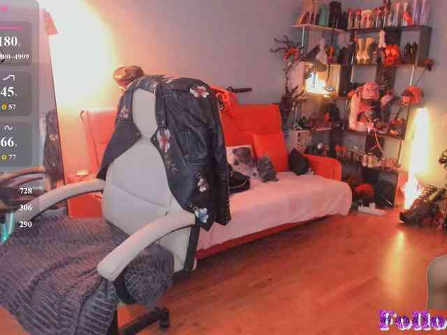 GinaMiracle webcam