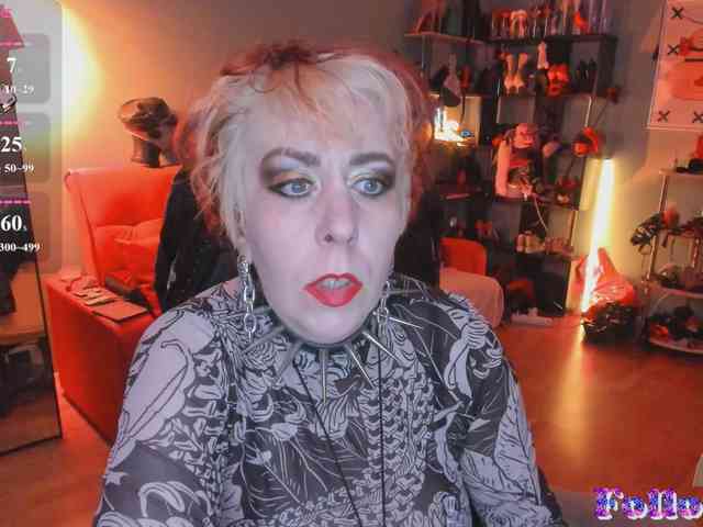 GinaMiracle webcam