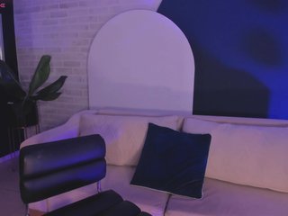 EveBenson Porn Show