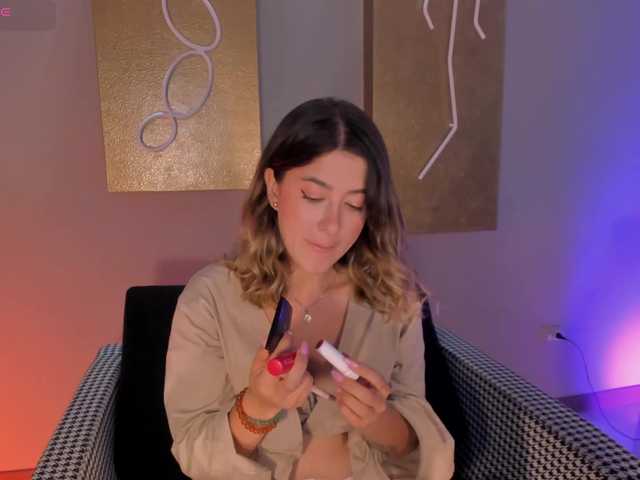 EveBenson live cam on BongaCams