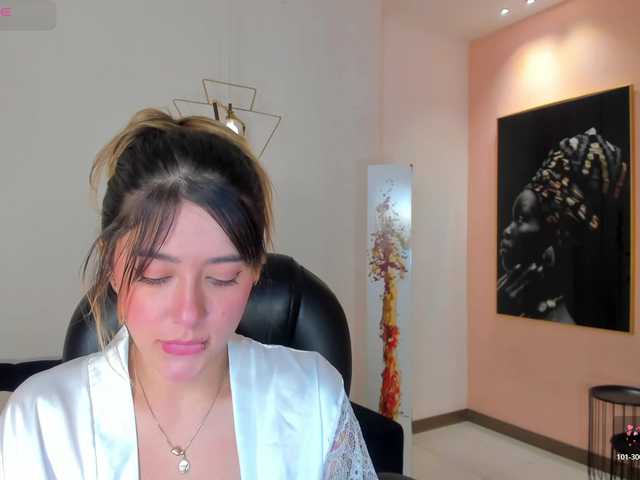 EveBenson live cam on BongaCams