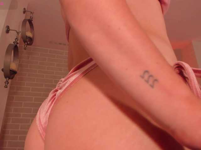 EveBenson live webcam show