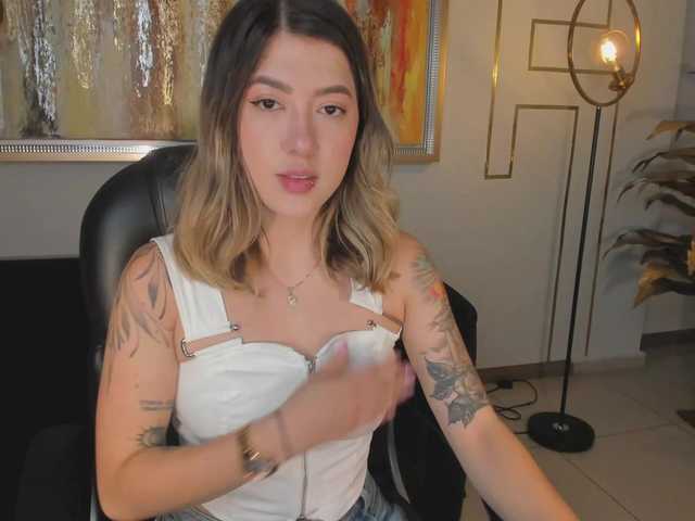 EveBenson live webcam show