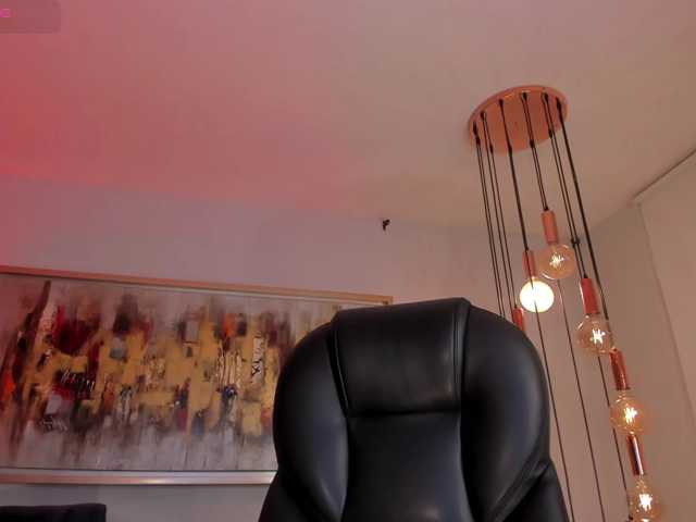 EveBenson live cam on BongaCams