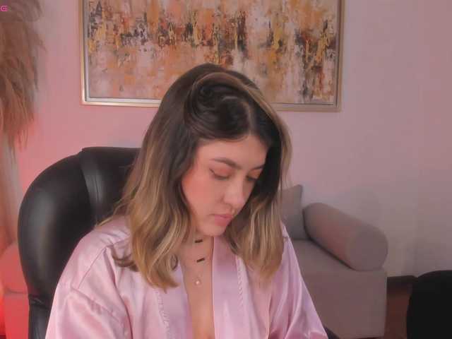 EveBenson live cam on BongaCams
