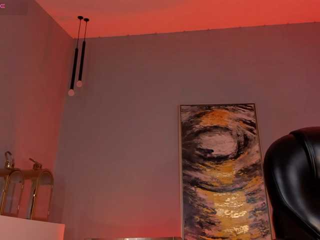 EveBenson live cam on BongaCams