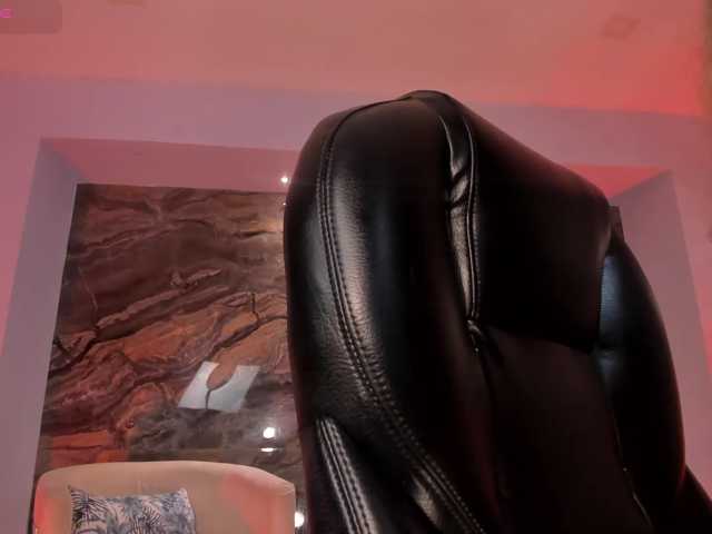 EveBenson live cam preview