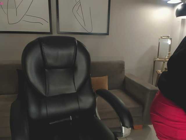 EveBenson live cam on BongaCams
