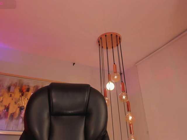 EveBenson live cam on BongaCams
