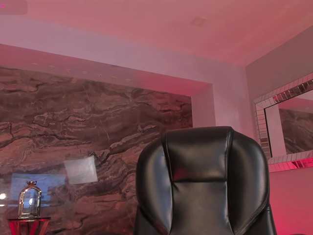 EveBenson live cam on BongaCams