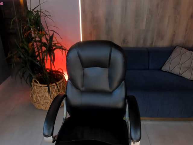 EveBenson live cam on BongaCams
