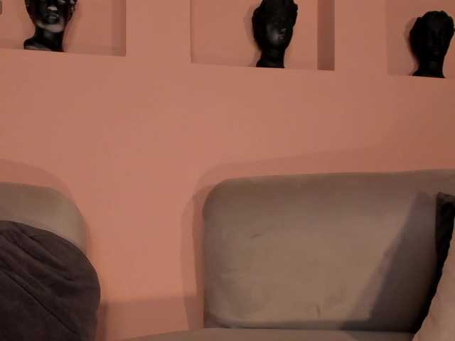 EveBenson's BongaCams show and profile