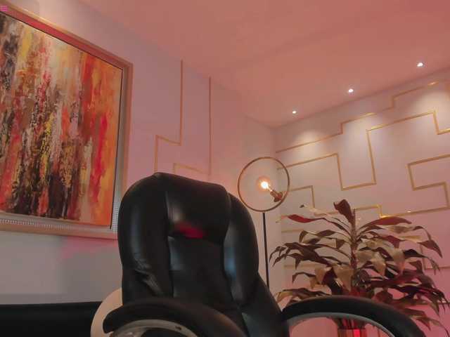 EveBenson live cam on BongaCams