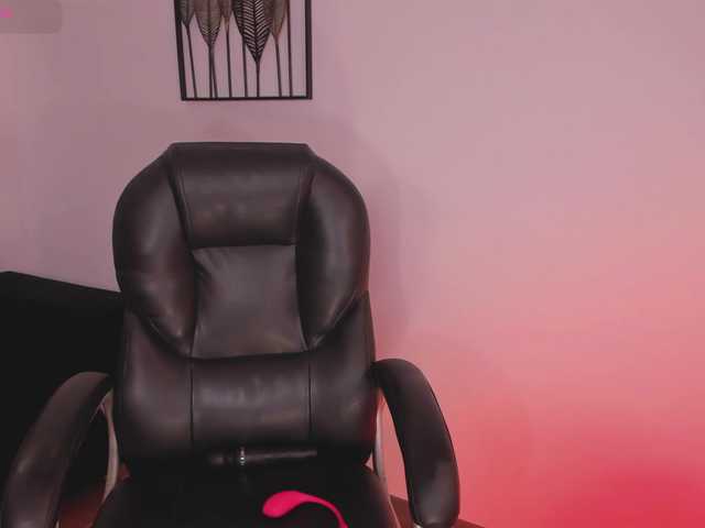EveBenson live cam on BongaCams