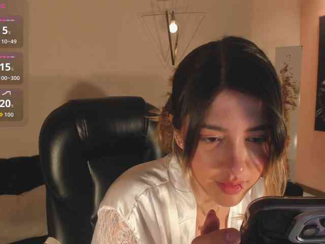 EveBenson webcam