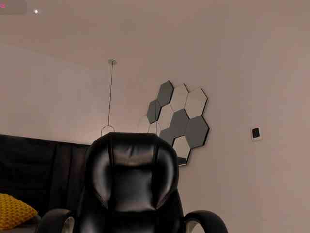 EveBenson webcam