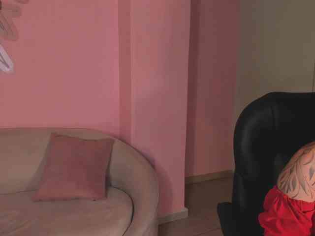 EveBenson webcam