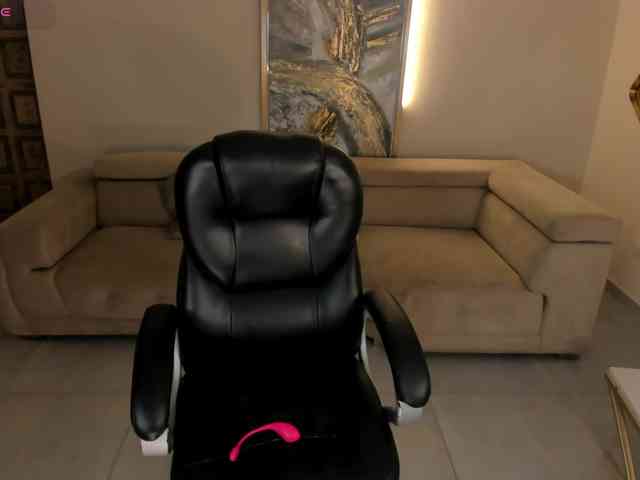 EveBenson webcam