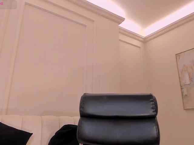 EveBenson webcam