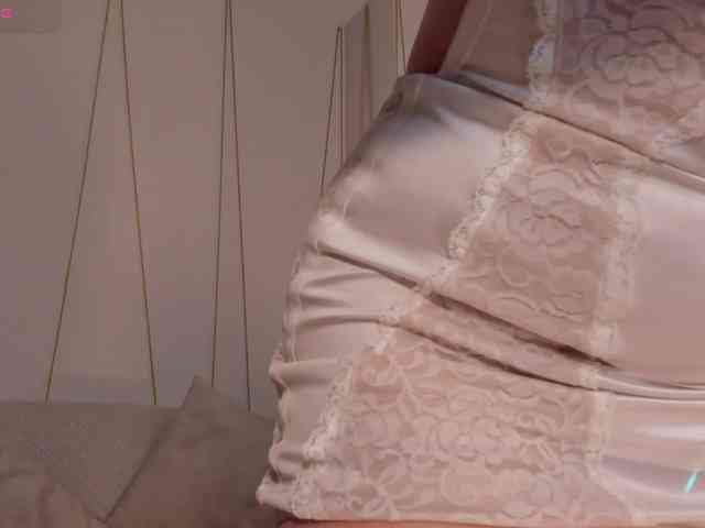 EveBenson webcam