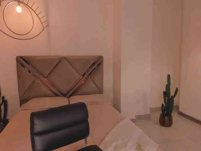 EveBenson webcam
