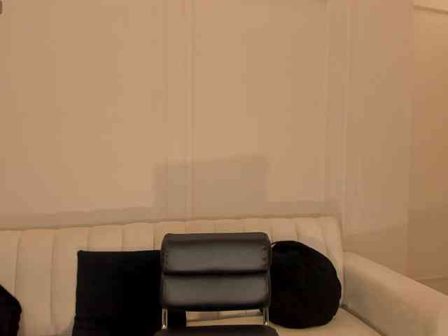 EveBenson webcam