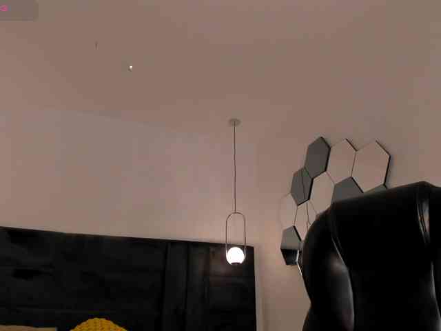 EveBenson webcam