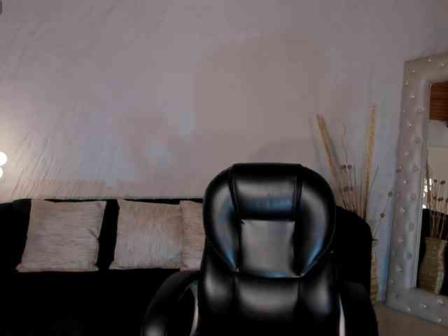 EveBenson webcam