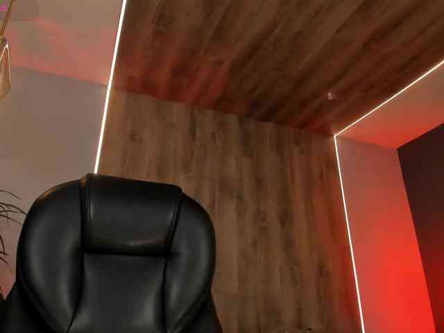 EveBenson webcam