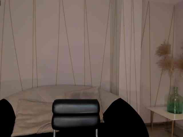 EveBenson webcam