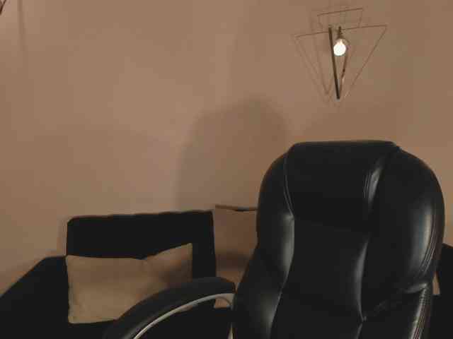EveBenson webcam