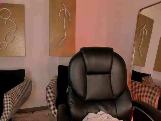 EveBenson webcam