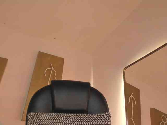 EveBenson webcam