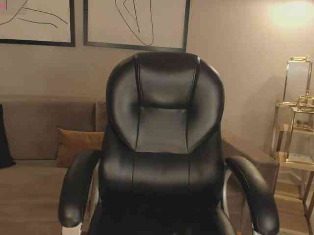 EveBenson webcam