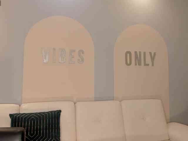 EveBenson webcam