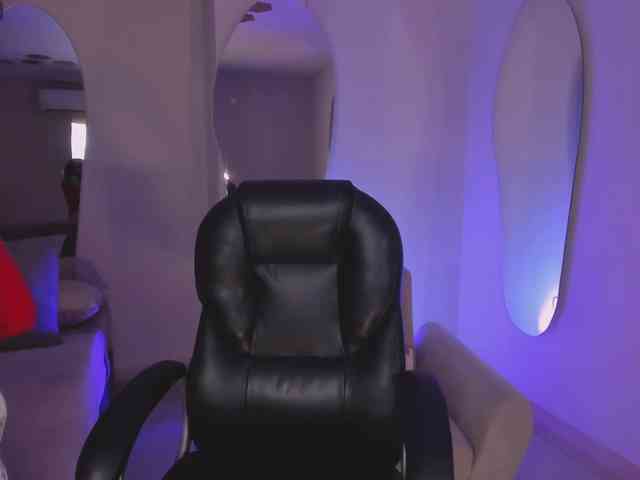 EveBenson webcam