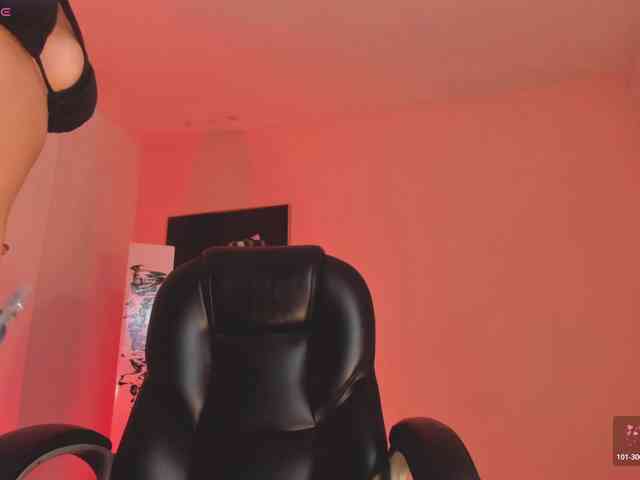 EveBenson webcam