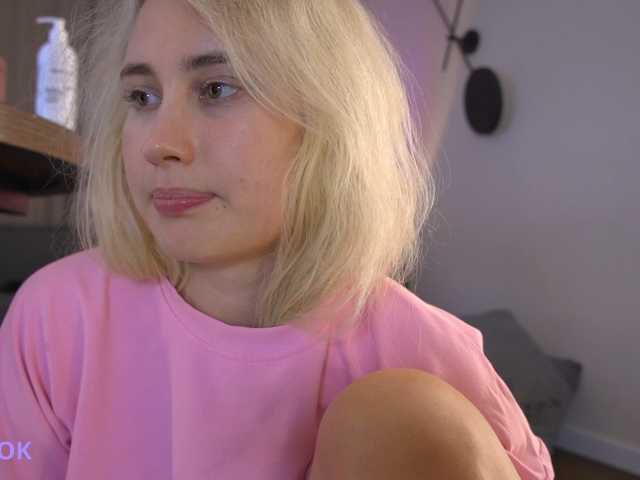 kateline live cam on BongaCams