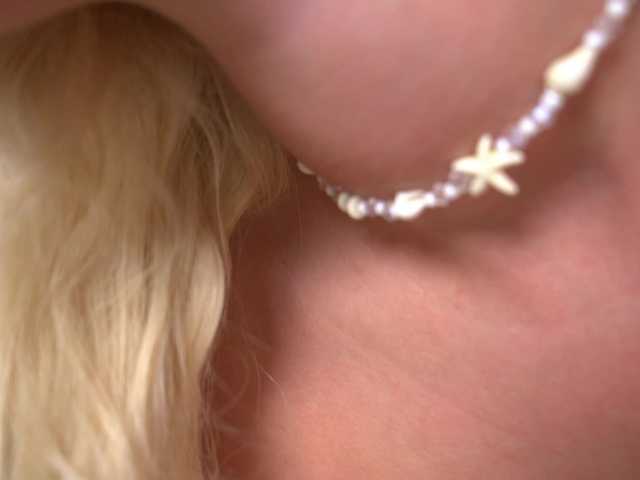 kateline live cam on BongaCams