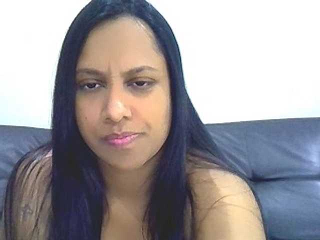 swaness10 live cam on BongaCams