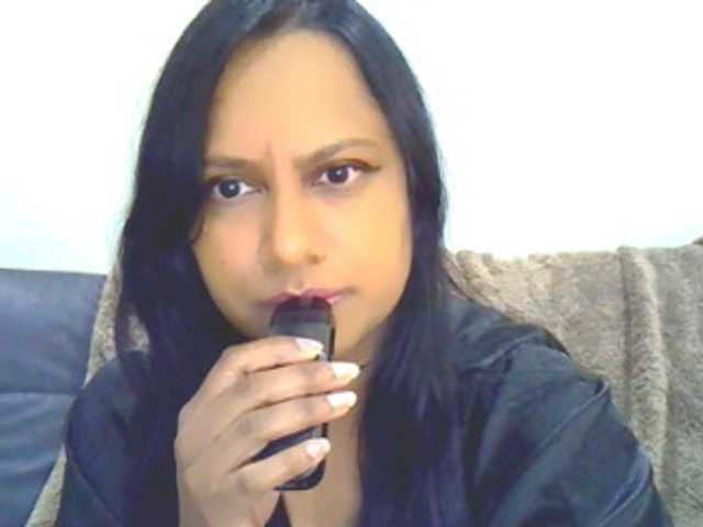 swaness10 live cam on BongaCams