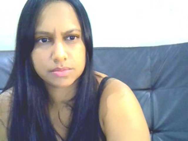 swaness10 live cam on BongaCams